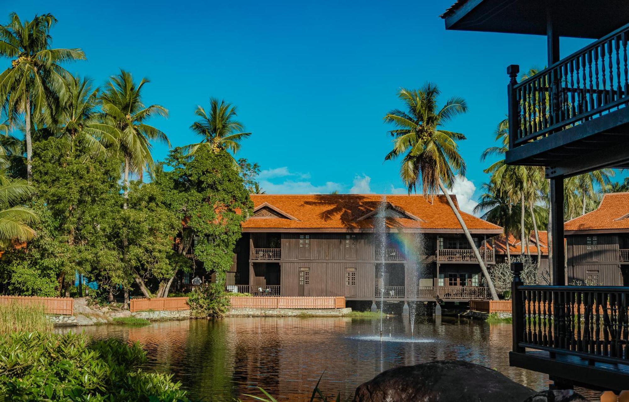 Pelangi Beach Resort And Spa لانكاوي المظهر الخارجي الصورة The resort's main building