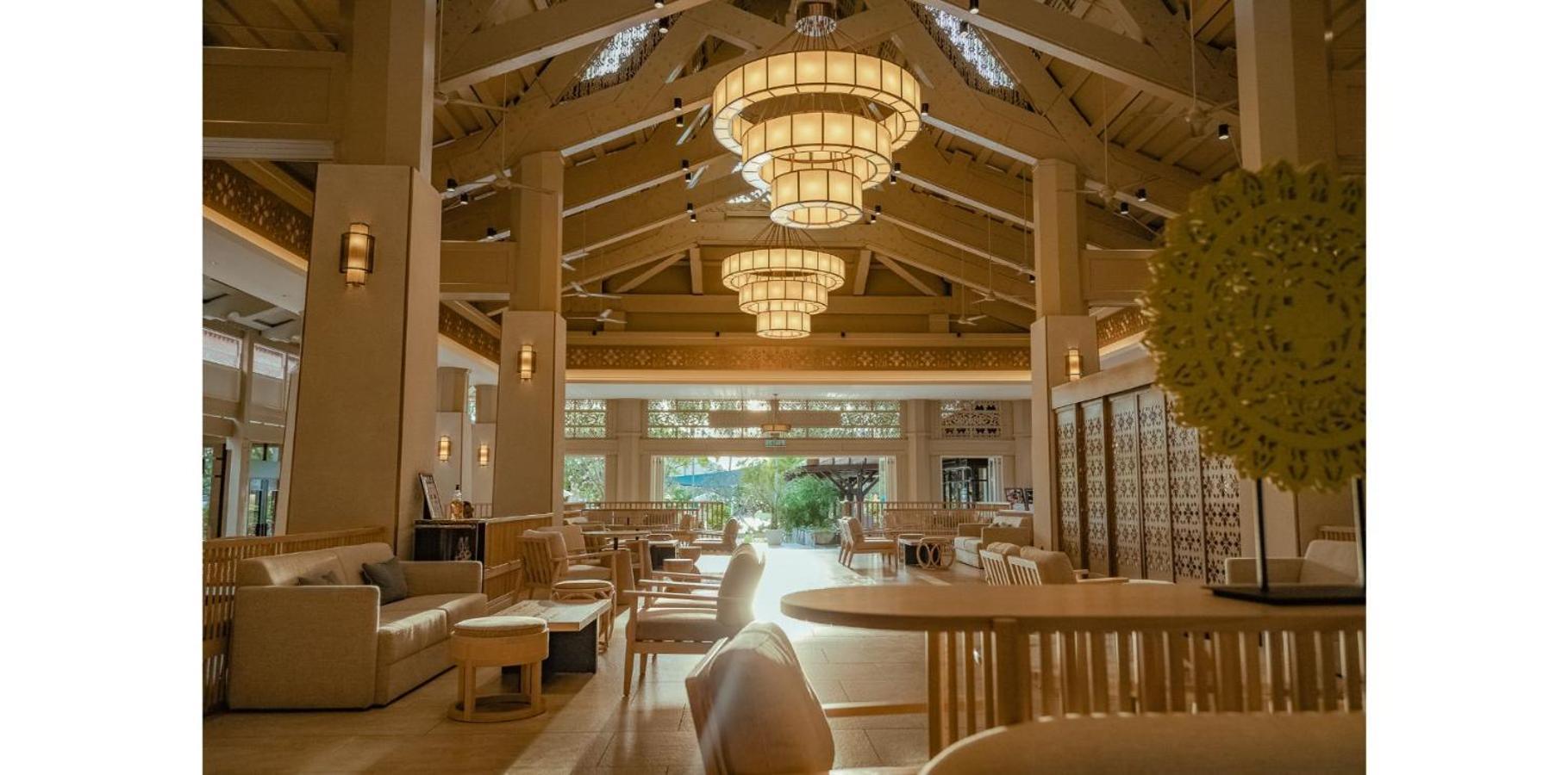 Pelangi Beach Resort And Spa لانكاوي المظهر الخارجي الصورة The interior of the lobby